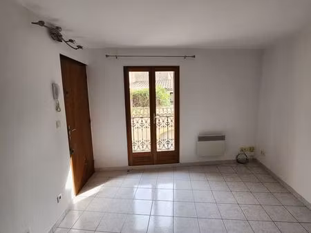 appartement 2 pièces 60m² avec terrasse