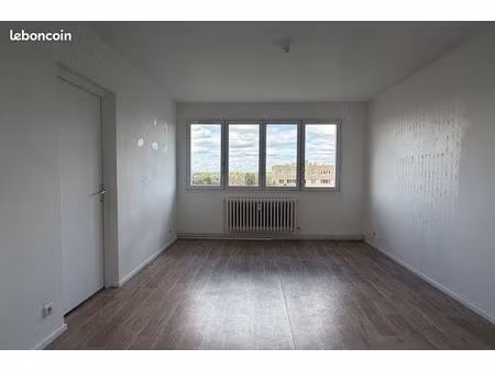 appartement 4 pièces 74 m²