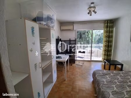 studio 1 pièce 21 m²