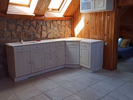 jolie maison 140 m2  avec appartement à l'étage de 40 m2