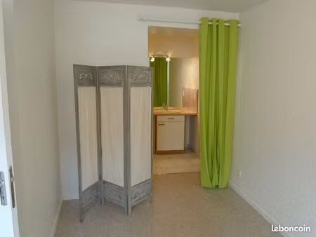 2 pièces 35 m² proche facs vandoeuvre dans maison calme