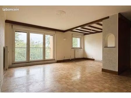 appartement 3 pièces 69 m²