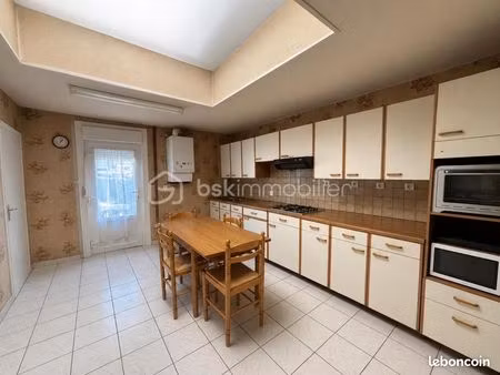 maison 5 pièces 115 m²
