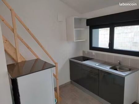 a louer studio au longeron