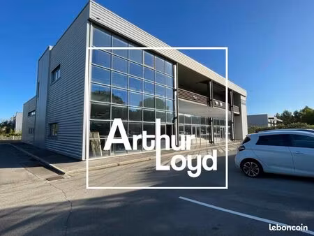 bureaux 150 m²