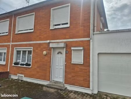 maison 5 pièces 90 m²