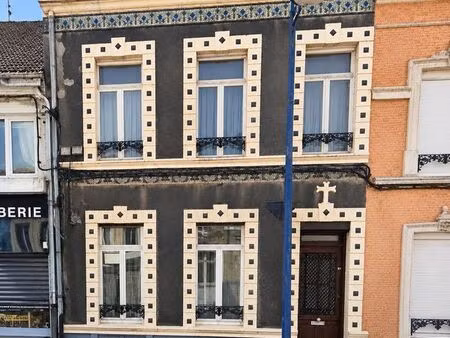maison 8 pièces 149 m²