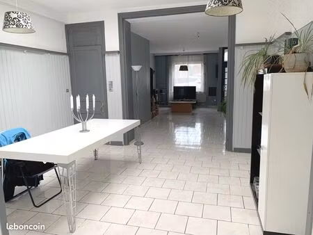 maison 5 pièces 120 m²