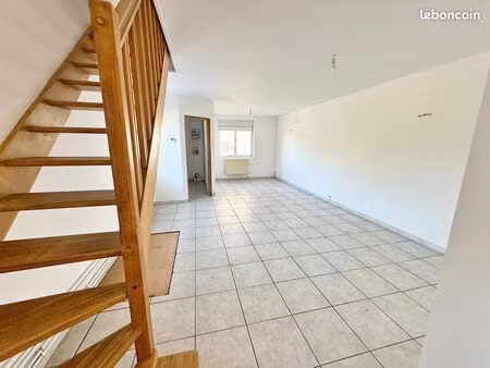 maison 3 pièces 65 m²