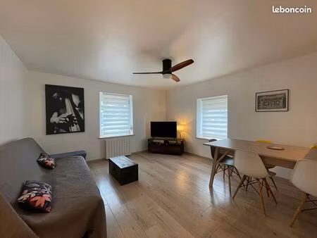 appartement 3 pièces 77 m²