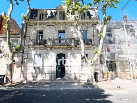 bureaux 75 m²