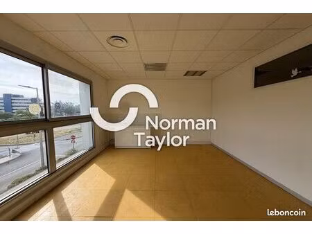 bureaux 65 m²