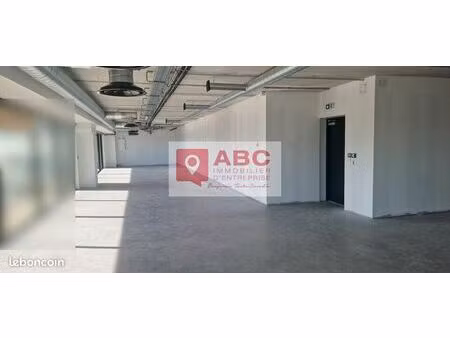 bureaux 222 m² vendargues