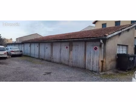 garages