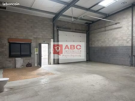local d'activite 100 m² beziers