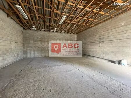 local d'activite 90 m² le cres