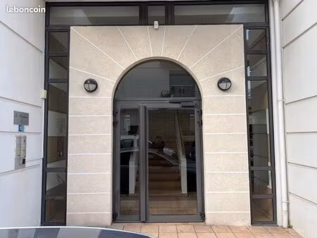 montpellier – local professionnel / bureaux / cabinet libéral – 50 m² – accessible pmr