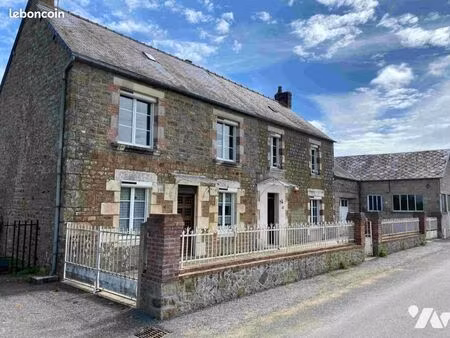 maison 7 pièces 130 m²