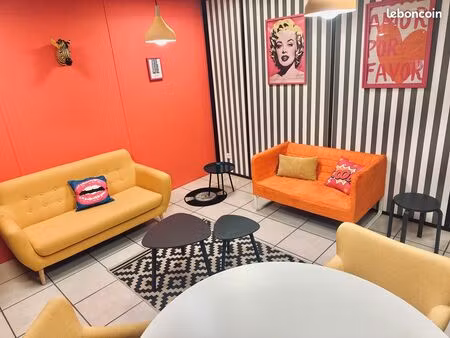 bureau privatif 25 m² meublé – charges comprises – parking & wifi inclus