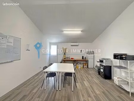 bureaux 30 m² marsillargues