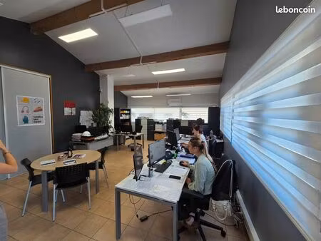 local bureaux a louer - pompignane