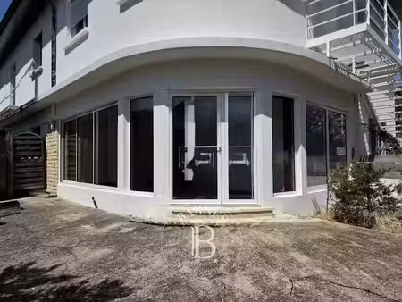vente locaux professionnels 0 pièces 39.44 m² à lège-cap-ferret (33950)  367 500 €