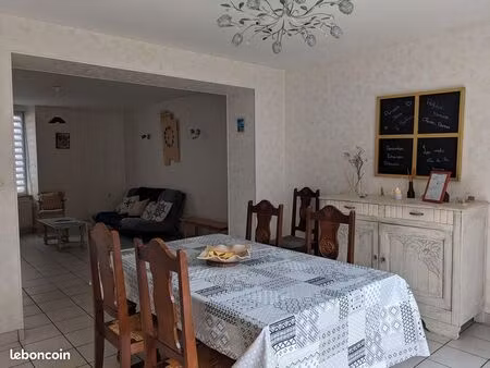 logement / maison 5 pièces