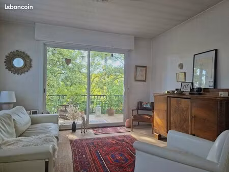 maison individuelle de type 7 - cœur de village - environnement privilégié – terrain arbor