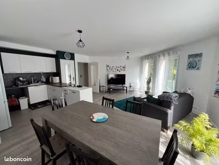 appartement 3 pièces 73 m²
