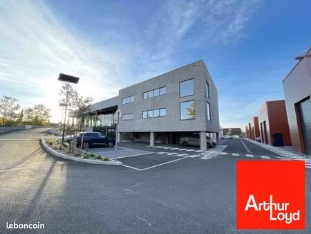 bureaux 100 m²