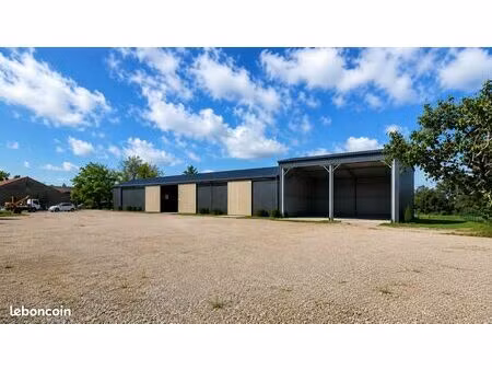 site d'activités indépendant à louer – bessières (31) entrepôt de 382 m² – auvent de 150 m