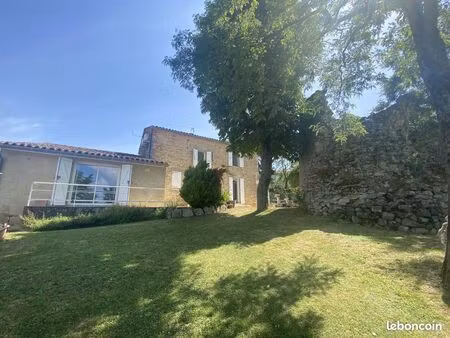 maison 5 pièces 140 m²