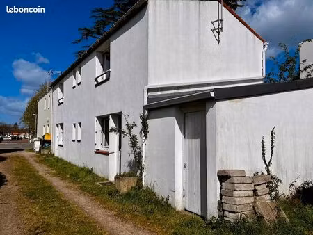 immeuble 4 pièces 72 m²