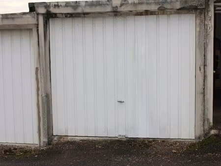 garage à vendre résidence notre dame à paray-le-monial