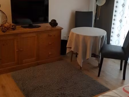 loue studio meublé