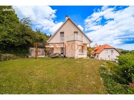 maison 5 pièces 93 m²