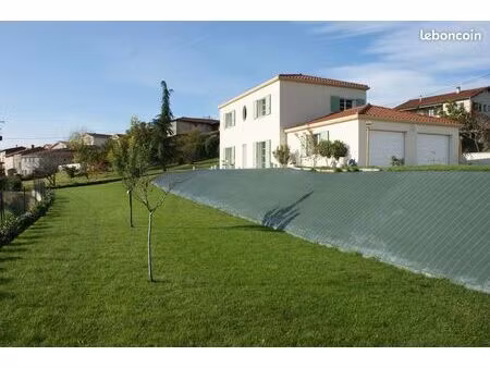 maison 5 pièces 140m²