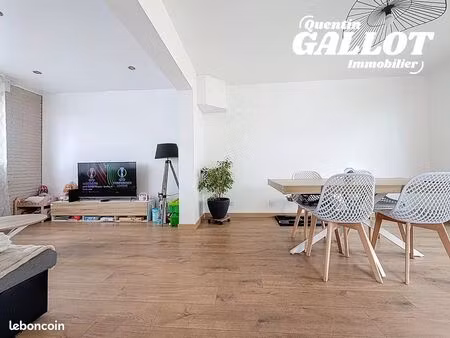 maison 3 pièces 92 m²