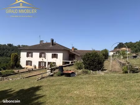 propriété 13 pièces 274 m²