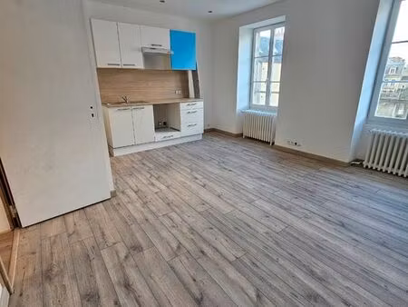studio 25m2 hyper centre