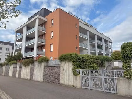 strasbourg - cronenbourg superbe f1 avec terrasse (+garage possible)
