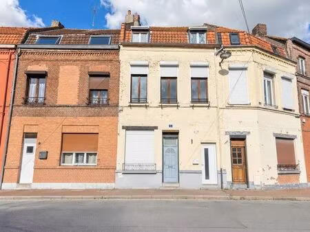 maison 6 pièces 75 m²