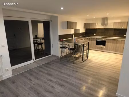 maison mitoyenne 130 m²