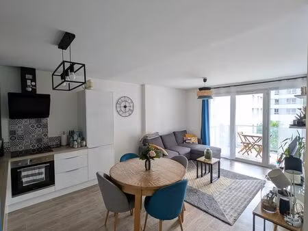 appartement 3 pièces 64m²