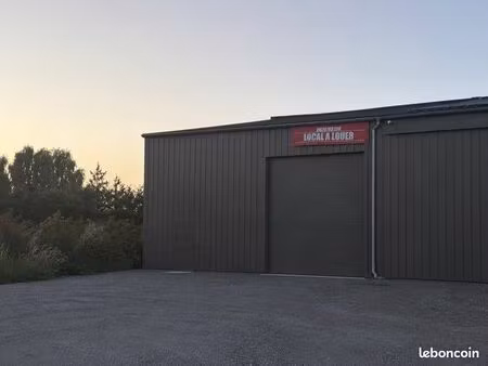 local d’activité / industriel 210 m²