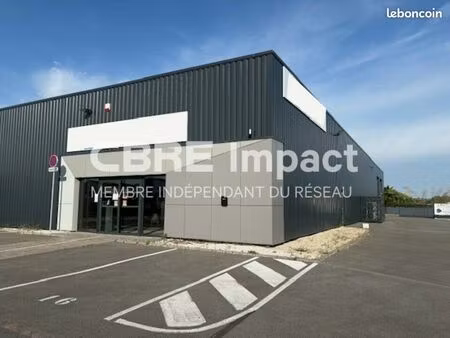local commercial 540 m² cormontreuil
