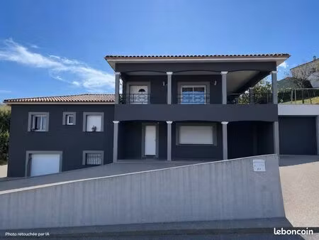 maison familiale avec vue exceptionnelle