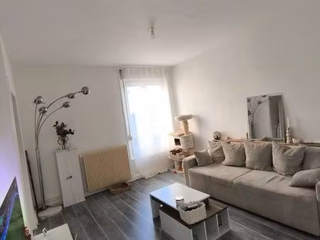 appartement t4 de 70 m² – 3 chambres – quartier calme proche gare