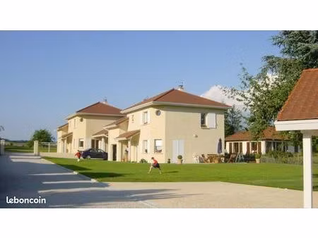 loue maison individuelle champagnier