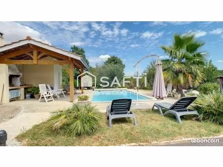 propriété 6 pièces 164 m²